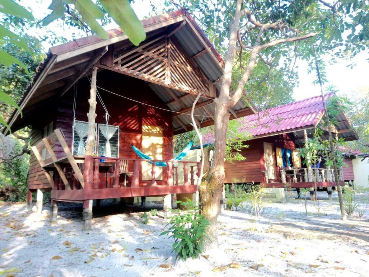 Lucky Resort Koh Phayam Εξωτερικό φωτογραφία